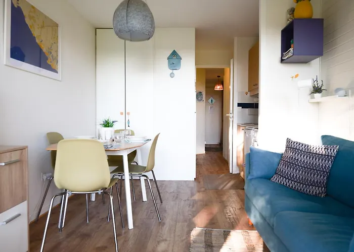 Vue Golf - 4 Personnes *